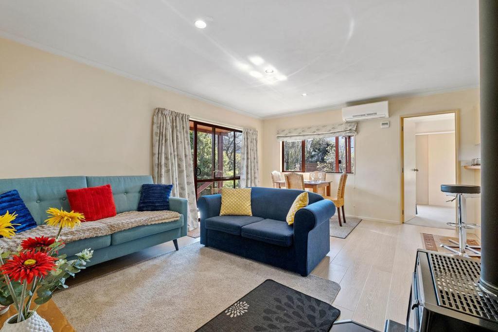 Korimako Ridge - Lake Hawea Holiday Home Eksteriør bilde