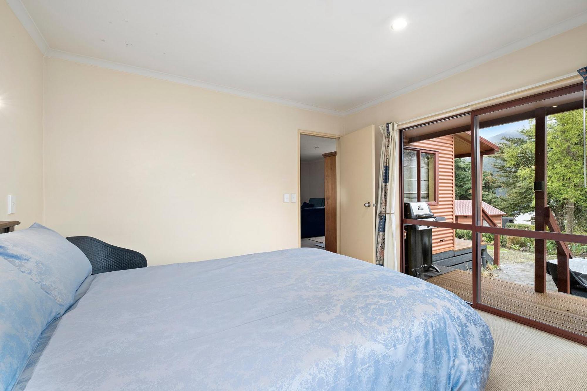 Korimako Ridge - Lake Hawea Holiday Home Eksteriør bilde
