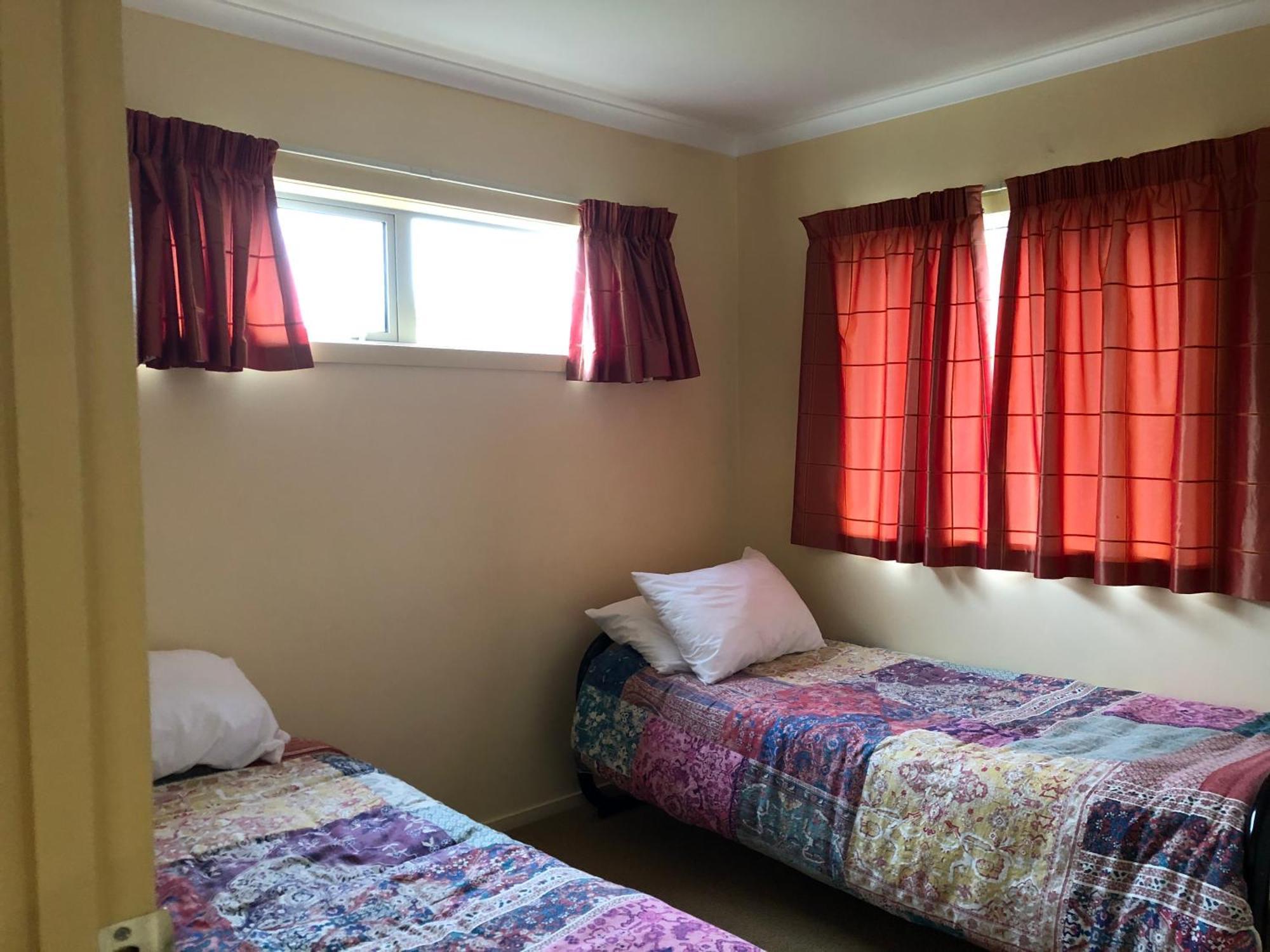 Korimako Ridge - Lake Hawea Holiday Home Eksteriør bilde